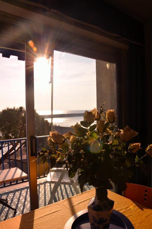 Residence Costa Templada Vintimille Chambre photo